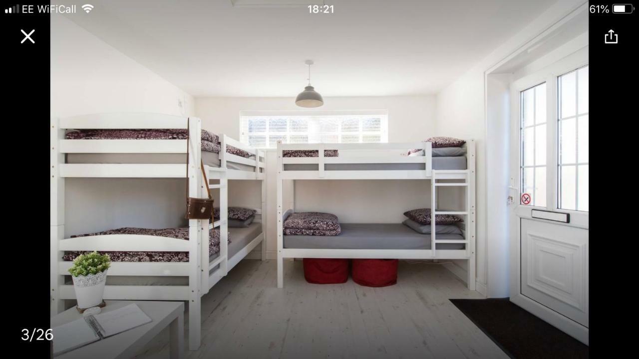 The Shed Bed & Breakfast Мърдър Титфил Екстериор снимка